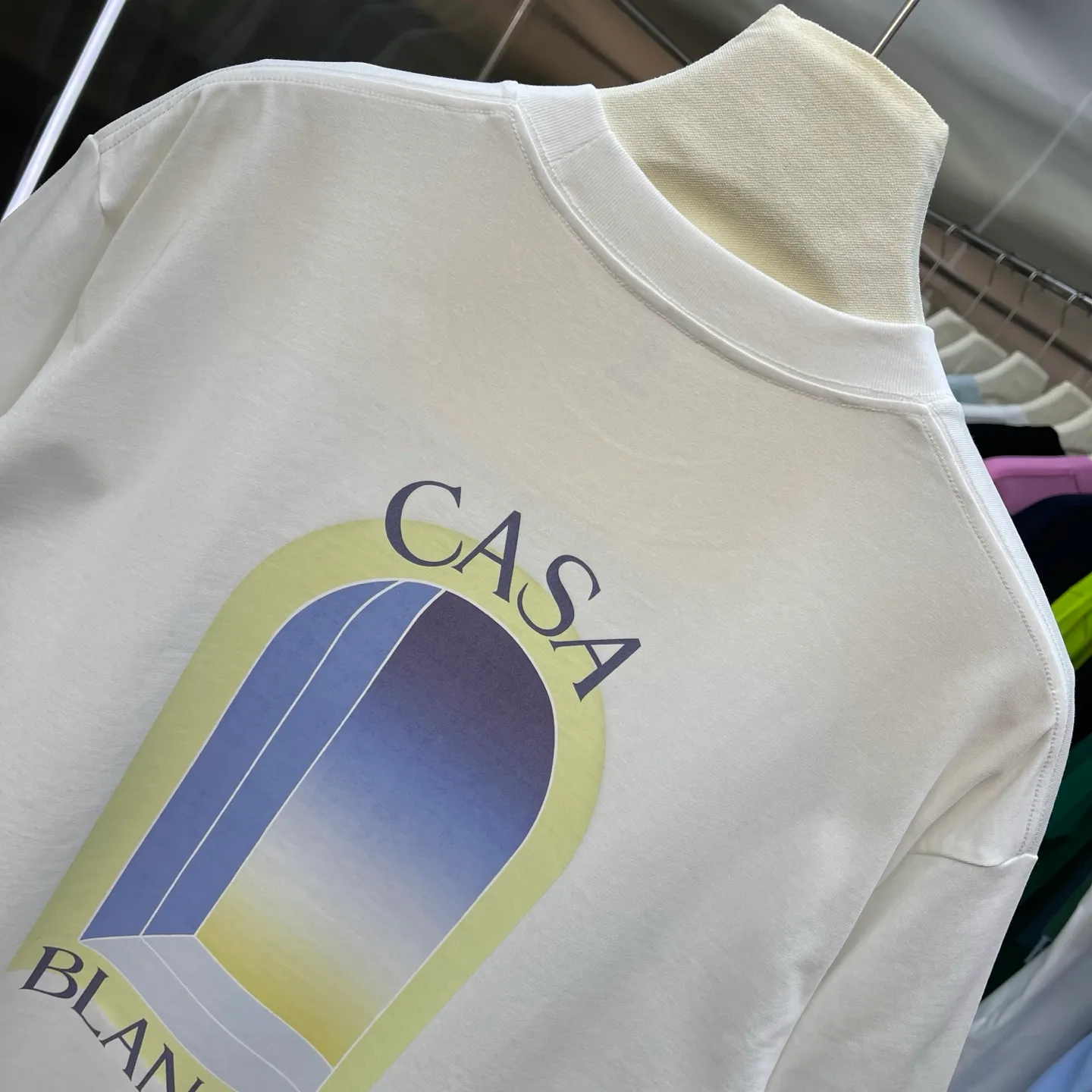 New Arrival Casablanca Casablanca Classic Series printed short-sleeved T-shirt for celebrities. It is made of Xinjiang long-staple cotton ~ grams. The color of the fabric is custom-dyed and will not shrink or fade. It feels comfortable and has a strong texture. A must-have for fashionable men and women, the Classic drop-shoulder wide version is available exclusively in In Stock! Color: White Black Blue fluorescent color Light Green color (5 colors) Size: S M L XL XXL